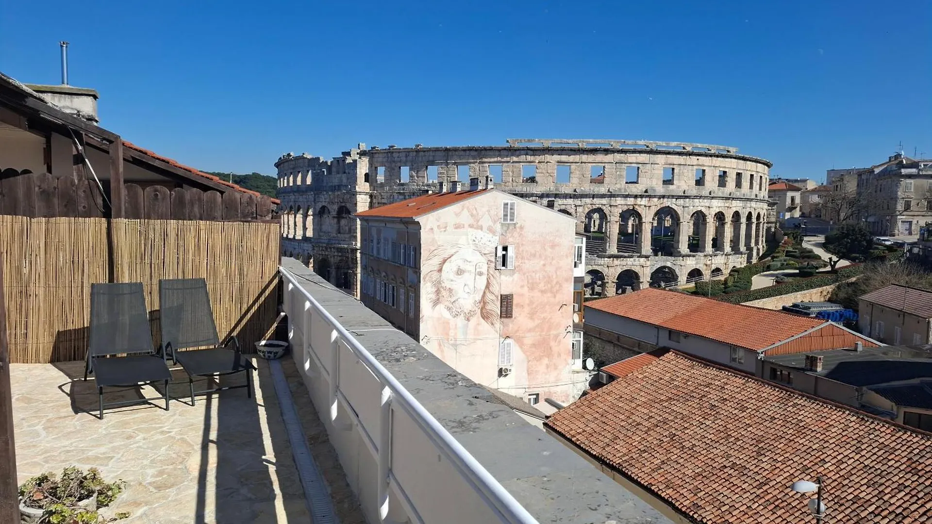 Terrace Dream View Over Amphitheatre Pula
